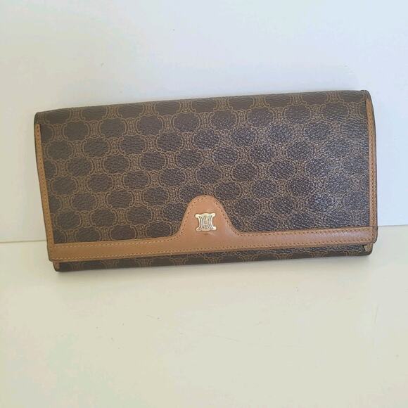 Celine Vintage Envelope Leather Large Wallet Macadam Brown Kisslock Long Logo - Picture 1 of 10